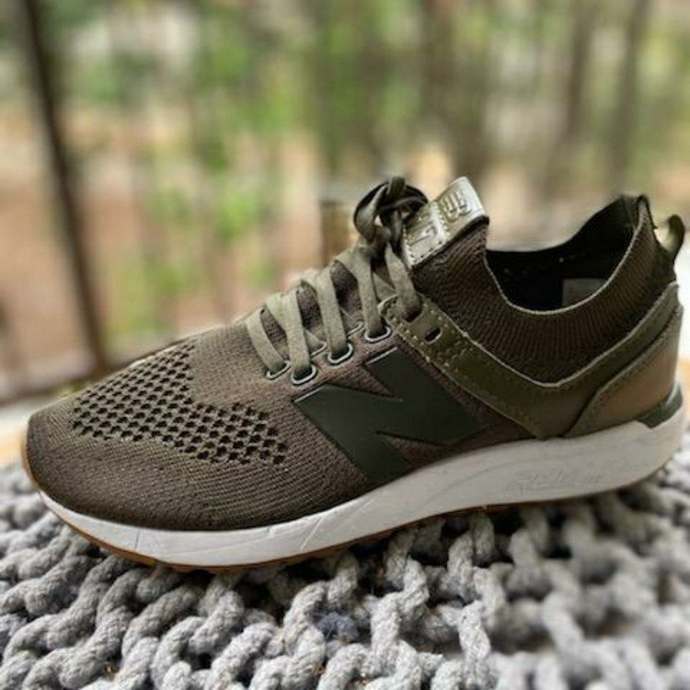 New Balance Women's sneakers